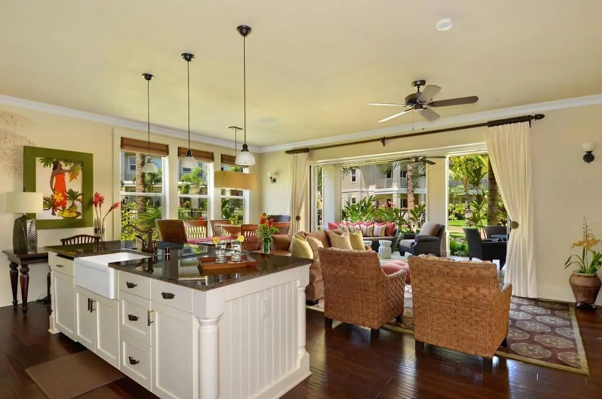 Ground Floor Poolside Villa Short Walk From Top Beach In Kauai With Great Pool Koloa